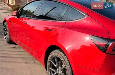 Седан Tesla Model 3 2022 в Вінниці