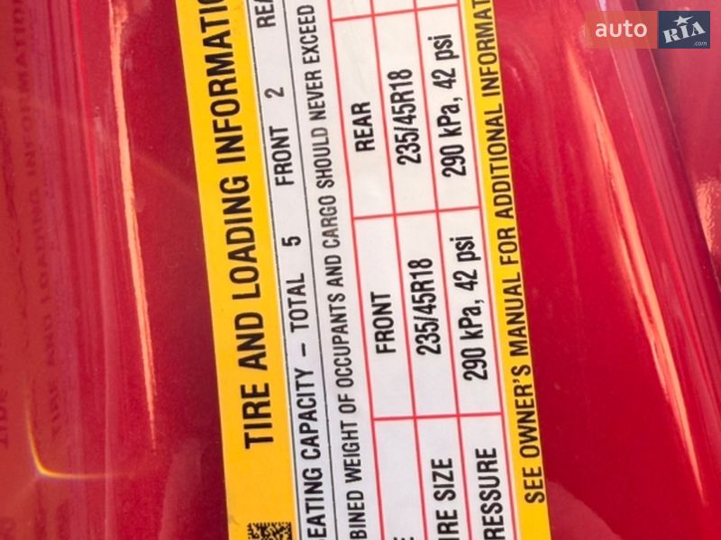 Седан Tesla Model 3 2022 в Виннице