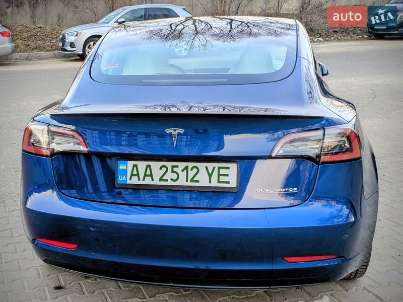 Седан Tesla Model 3 2021 в Киеве фото 4 Седан Tesla Model 3 2021 в Киеве