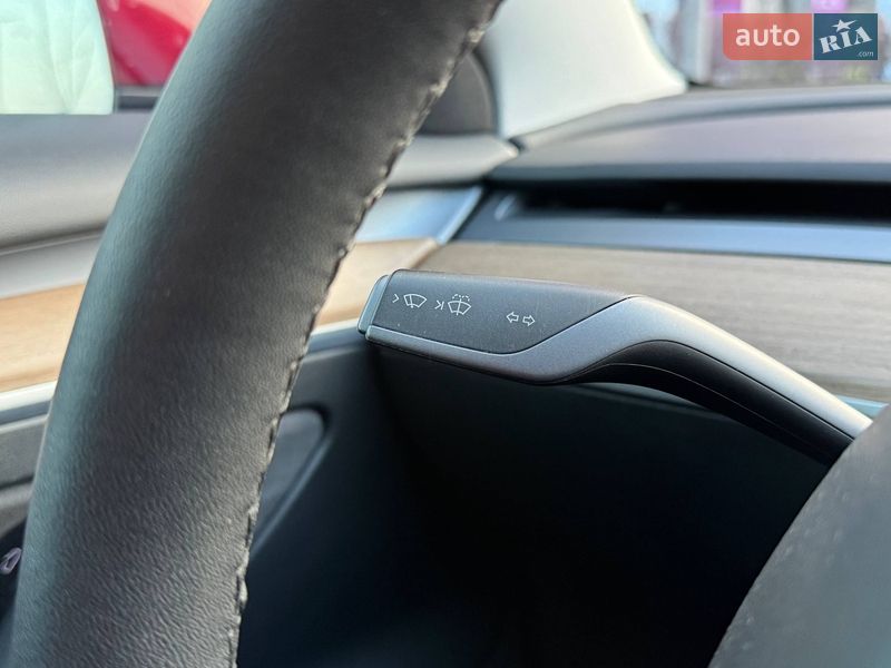 Седан Tesla Model 3 2021 в Киеве фото 16 Седан Tesla Model 3 2021 в Киеве