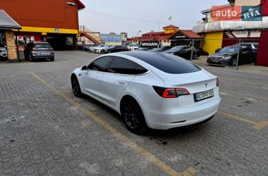Седан Tesla Model 3 2019 в Львове