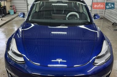 tesla model-3 2019 в Київ від професійного продавця Олександр