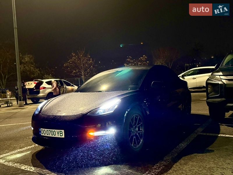 Седан Tesla Model 3 2020 в Одесі фото 3 Седан Tesla Model 3 2020 в Одесі