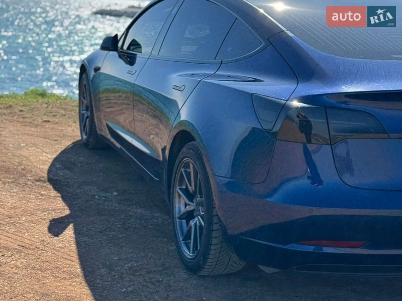 Седан Tesla Model 3 2020 в Одесі фото 13 Седан Tesla Model 3 2020 в Одесі