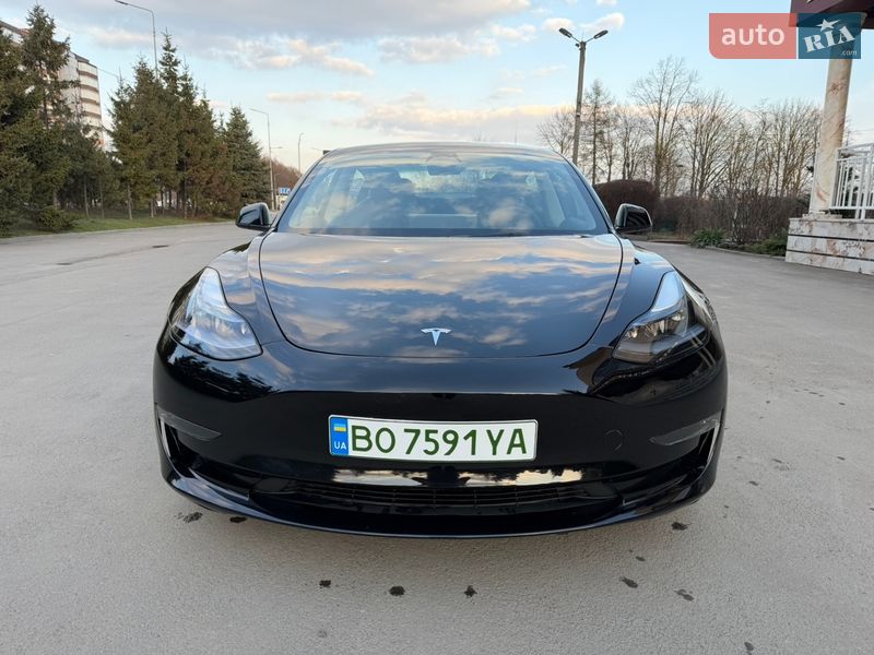 Седан Tesla Model 3 2023 в Тернополе фото 5 Седан Tesla Model 3 2023 в Тернополе
