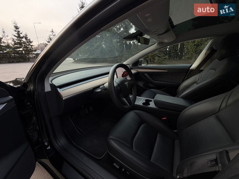 Седан Tesla Model 3 2023 в Тернополе фото 28 Седан Tesla Model 3 2023 в Тернополе