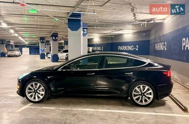 Седан Tesla Model 3 2019 в Харькове