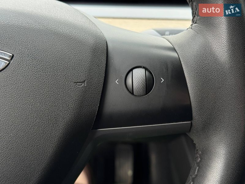 Седан Tesla Model 3 2022 в Ровно фото 32 Седан Tesla Model 3 2022 в Ровно