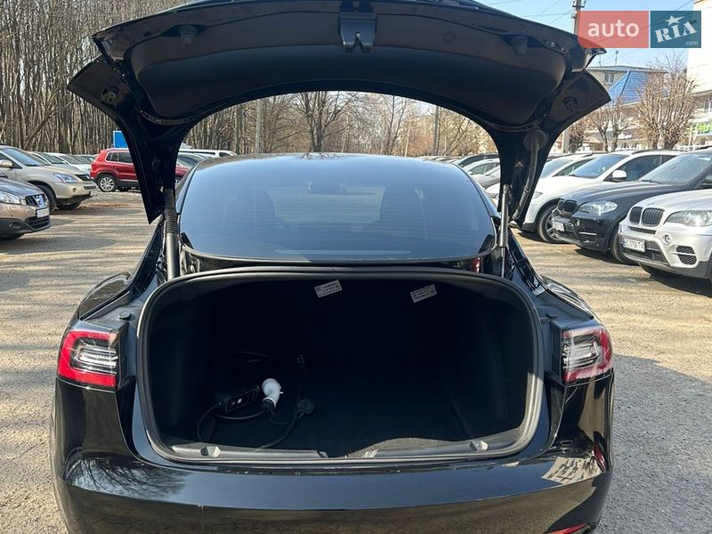Седан Tesla Model 3 2022 в Черновцах фото 12 Седан Tesla Model 3 2022 в Черновцах