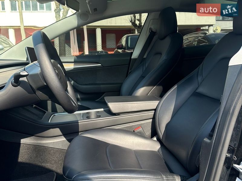 Седан Tesla Model 3 2022 в Черновцах фото 22 Седан Tesla Model 3 2022 в Черновцах