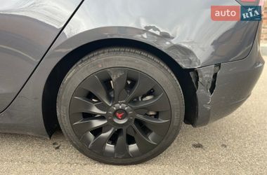 Седан Tesla Model 3 2023 в Полтаві