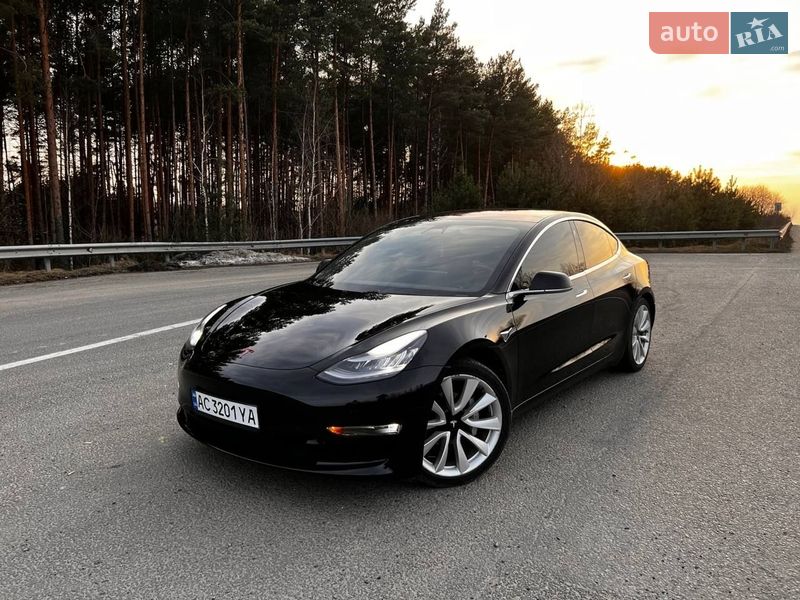 Tesla Model 3 2018 Tesla Model 3 2018