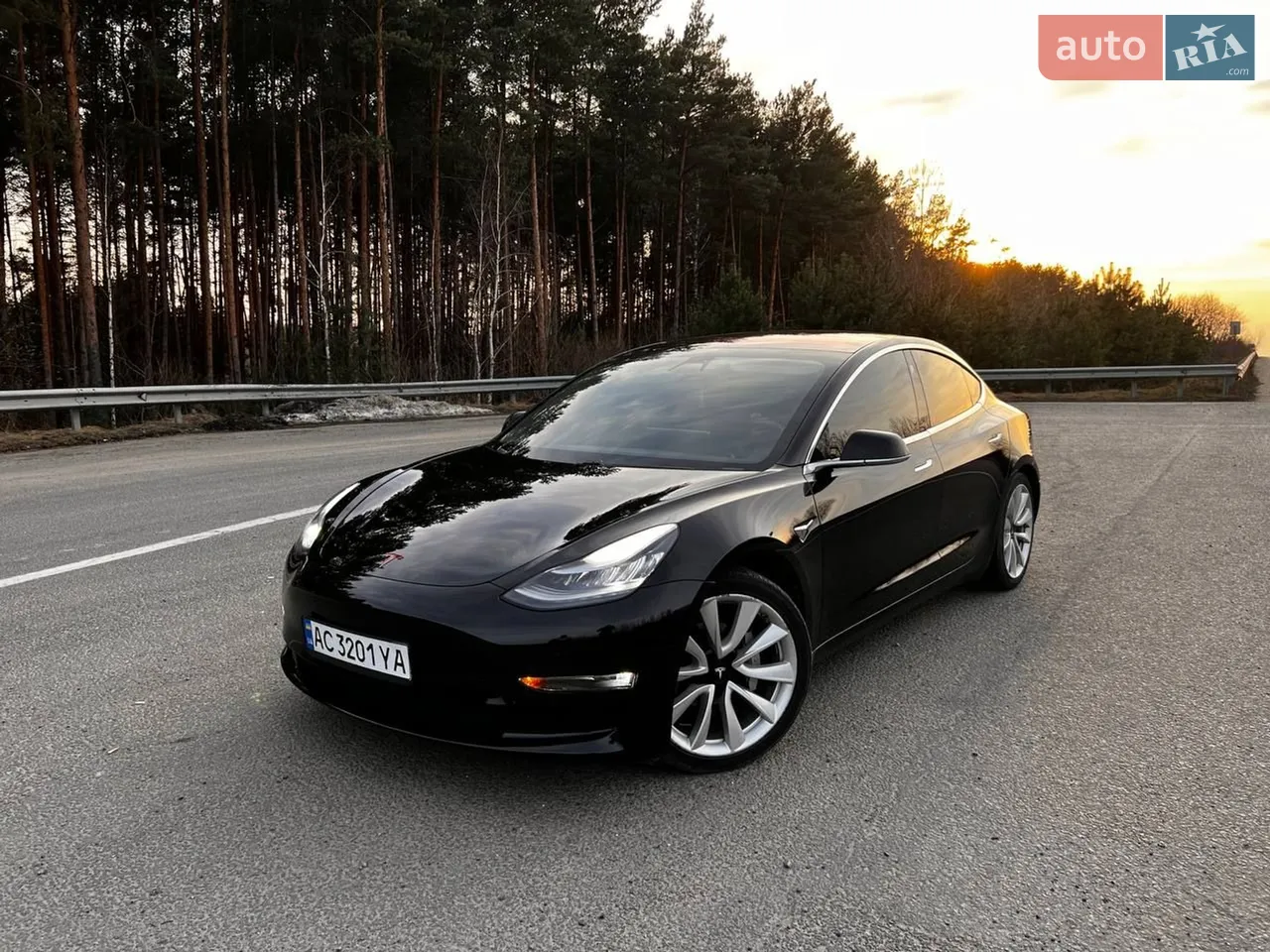 2019 Tesla Model 3 - мініатюра 27