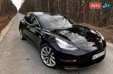 Седан Tesla Model 3 2018 в Ковеле