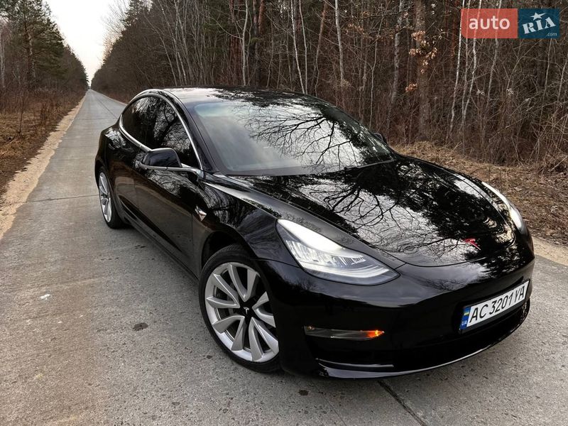 Седан Tesla Model 3 2018 в Ковеле