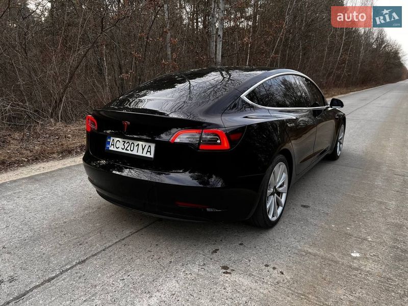 Седан Tesla Model 3 2018 в Ковеле