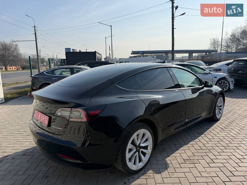 Седан Tesla Model 3 2022 в Луцьку фото 4 Седан Tesla Model 3 2022 в Луцьку
