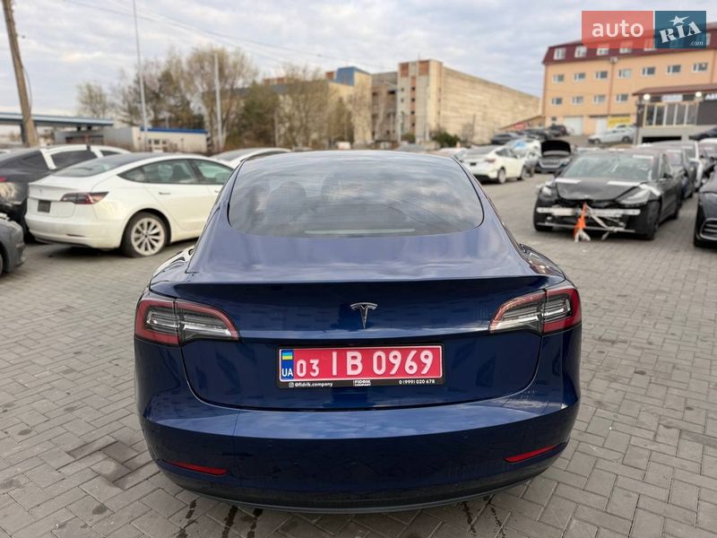 Седан Tesla Model 3 2021 в Луцьку фото 7 Седан Tesla Model 3 2021 в Луцьку