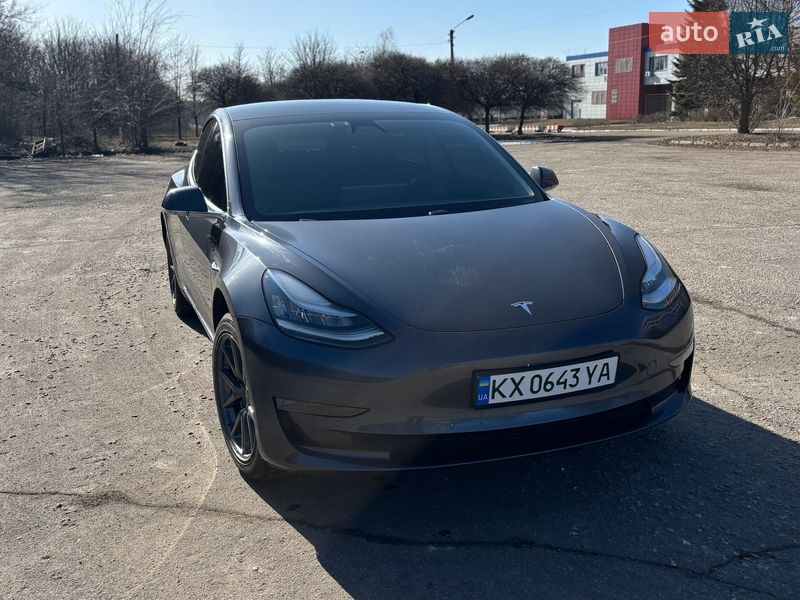 Седан Tesla Model 3 2019 в Харькове фото 2 Седан Tesla Model 3 2019 в Харькове