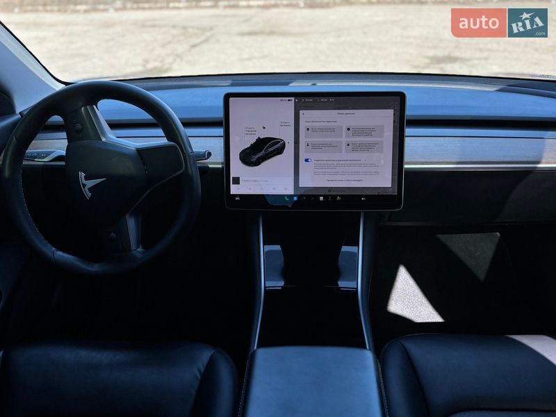 Седан Tesla Model 3 2019 в Харькове фото 14 Седан Tesla Model 3 2019 в Харькове