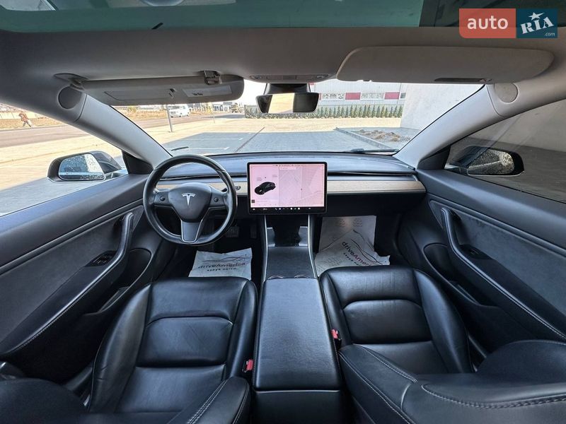 Седан Tesla Model 3 2019 в Луцке фото 10 Седан Tesla Model 3 2019 в Луцке