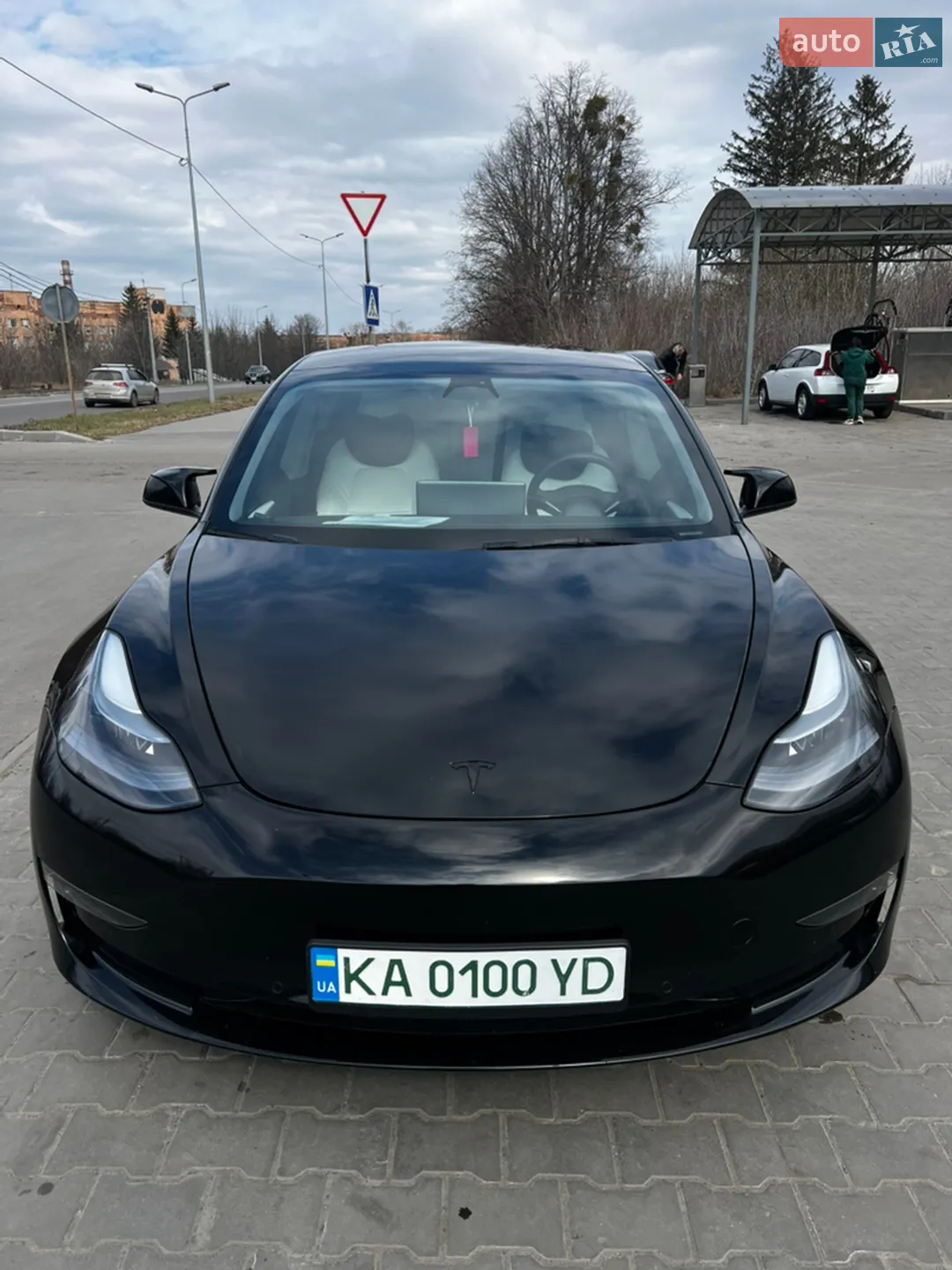 2022 Tesla Model 3 - фото 1