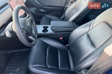 Седан Tesla Model 3 2020 в Киеве