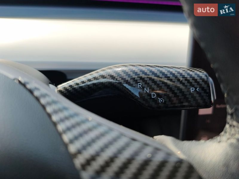 Седан Tesla Model 3 2021 в Львове