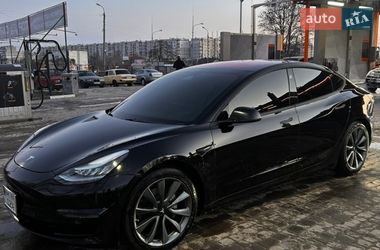 Седан Tesla Model 3 2018 в Сумах