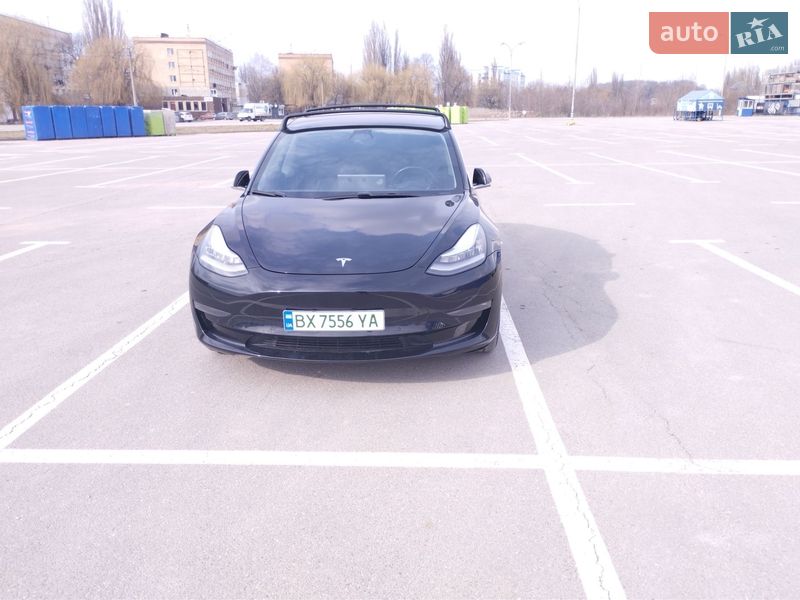 2018 Tesla Model 3, VIN 5YJ3E1EB5JF170372:plate — фото 1 (autoria)