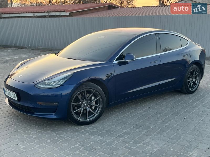 Седан Tesla Model 3 2018 в Козельщине фото 8 Седан Tesla Model 3 2018 в Козельщине