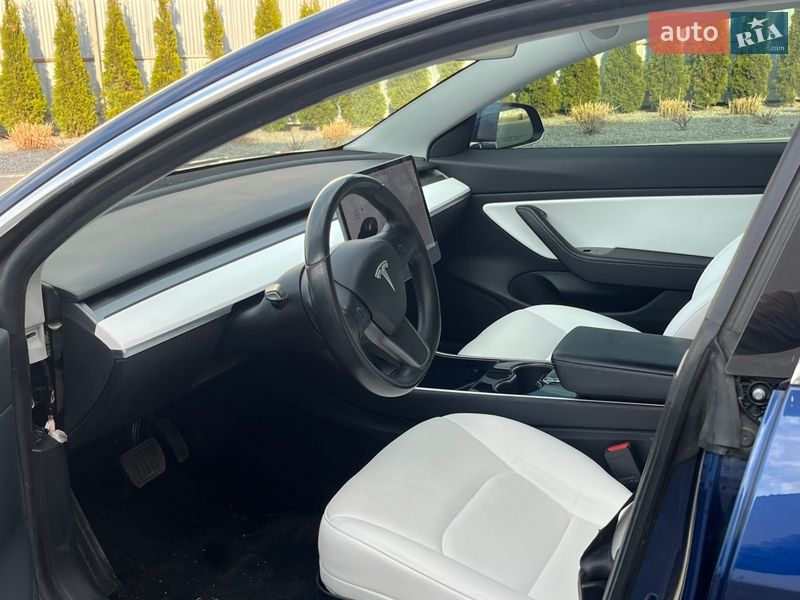 Седан Tesla Model 3 2019 в Луцке фото 13 Седан Tesla Model 3 2019 в Луцке