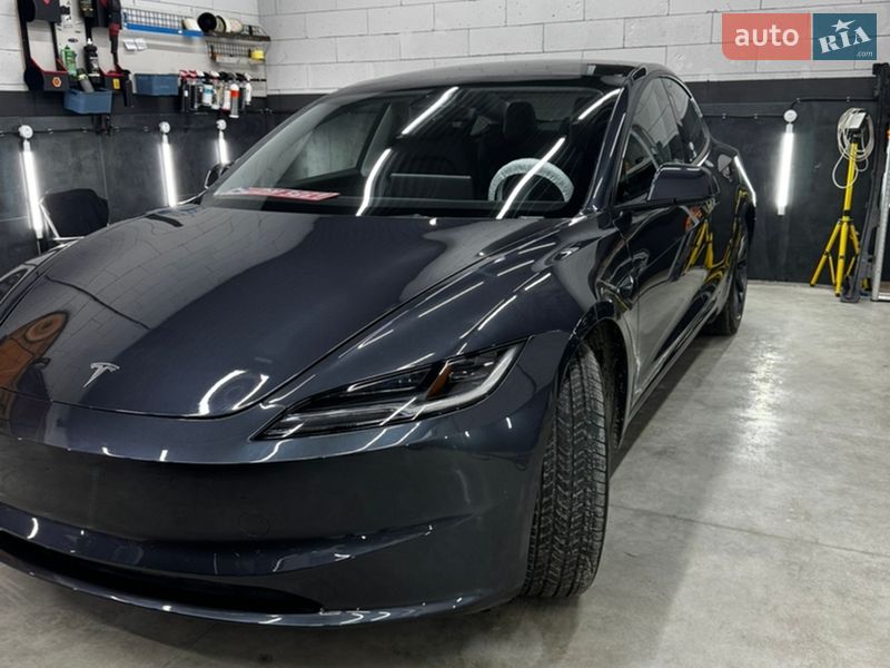 Седан Tesla Model 3 2024 в Костопілі фото 32 Седан Tesla Model 3 2024 в Костопілі