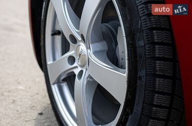 Седан Tesla Model 3 2024 в Черновцах