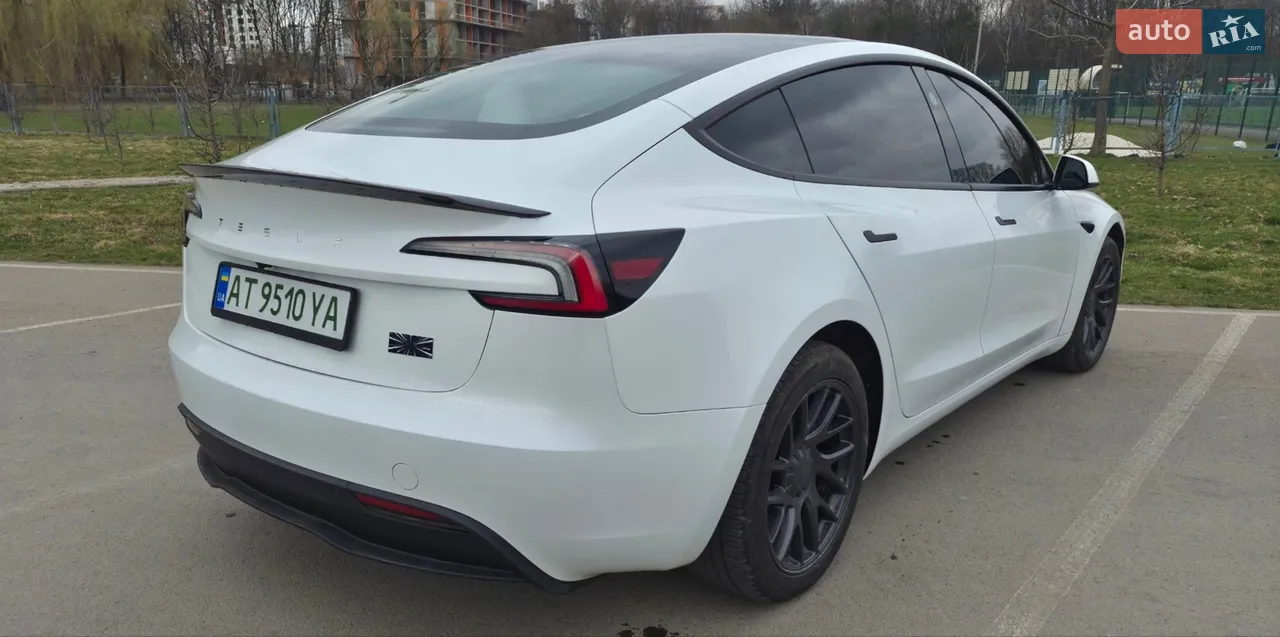 2024 Tesla Model 3 - мініатюра 17