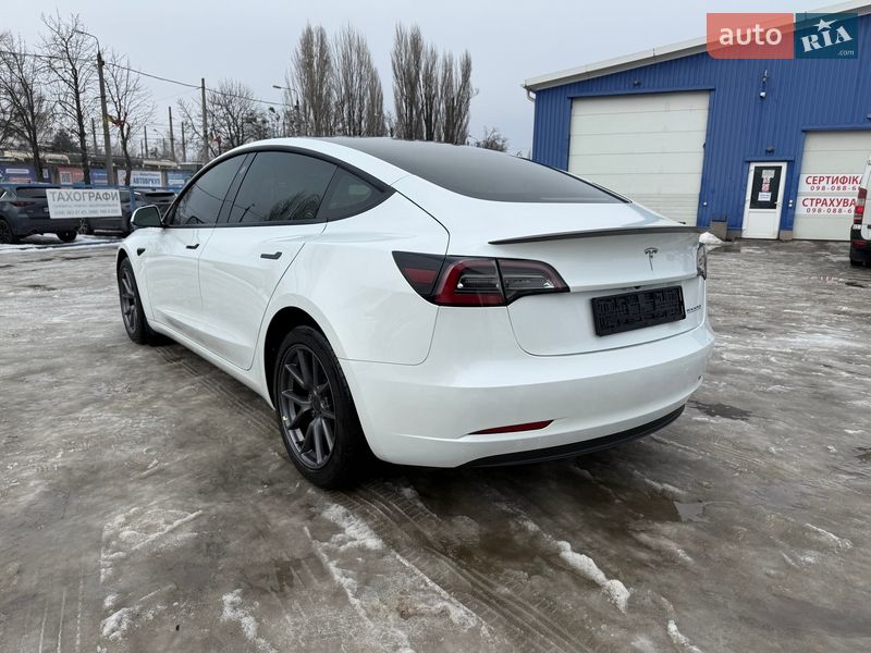 Седан Tesla Model 3 2023 в Києві фото 17 Седан Tesla Model 3 2023 в Києві