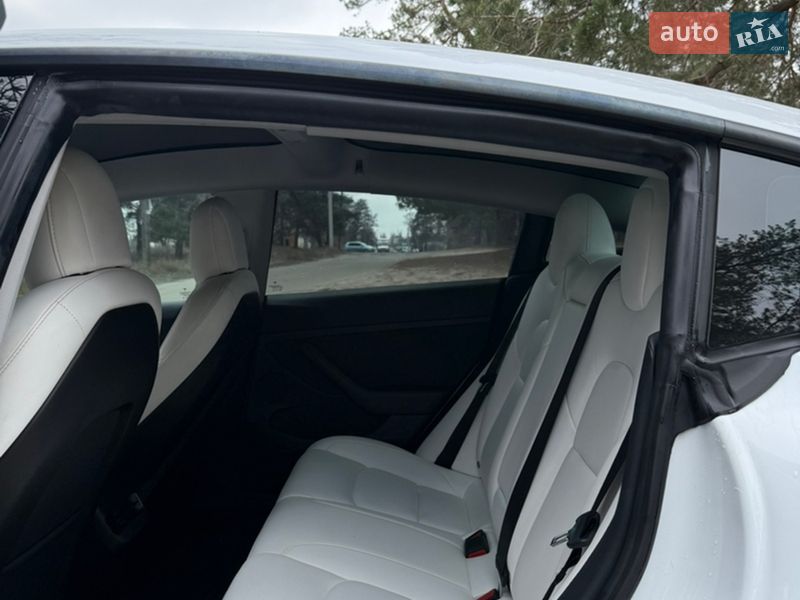 Седан Tesla Model 3 2021 в Дніпрі фото 5 Седан Tesla Model 3 2021 в Дніпрі