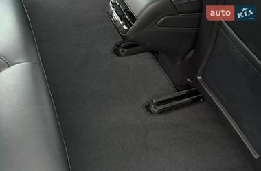 Седан Tesla Model 3 2020 в Тернополе