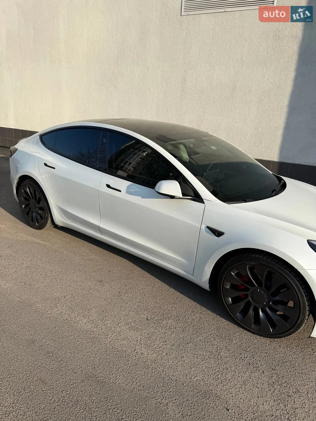 2022 Tesla Model 3 - мініатюра 5