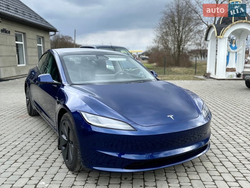 Седан Tesla Model 3 2024 в Коломые фото Седан Tesla Model 3 2024 в Коломые
