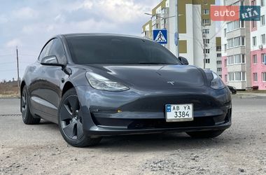 Седан Tesla Model 3 2022 в Вінниці