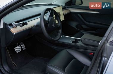 Седан Tesla Model 3 2022 в Одессе