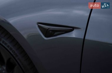 Седан Tesla Model 3 2022 в Одессе