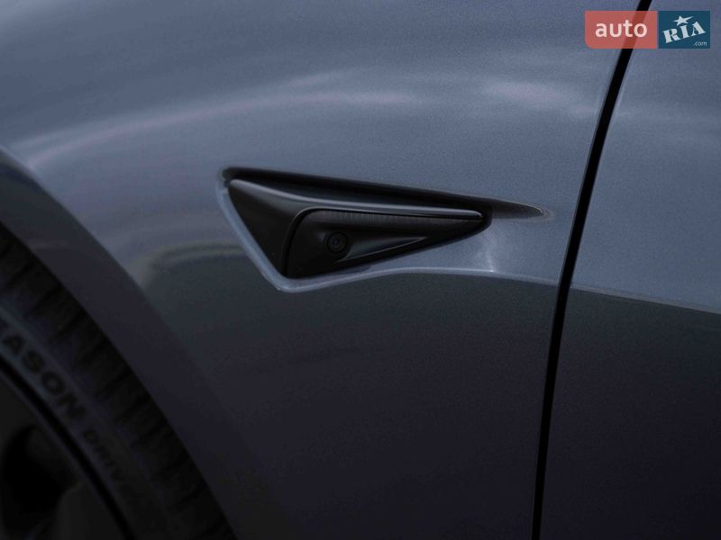 Седан Tesla Model 3 2022 в Одессе