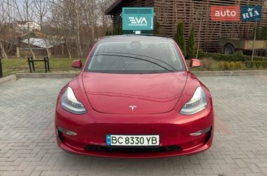 Седан Tesla Model 3 2021 в Золочеве