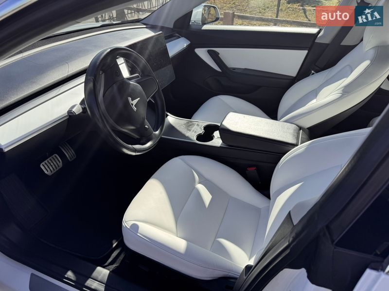 Седан Tesla Model 3 2018 в Одессе фото 5 Седан Tesla Model 3 2018 в Одессе