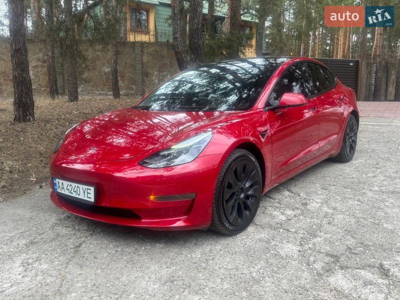 Седан Tesla Model 3 2023 в Киеве фото 20 Седан Tesla Model 3 2023 в Киеве