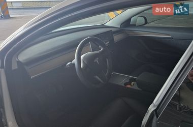 Седан Tesla Model 3 2023 в Дніпрі
