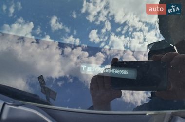 Седан Tesla Model 3 2020 в Івано-Франківську