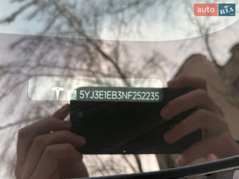 Седан Tesla Model 3 2022 в Києві